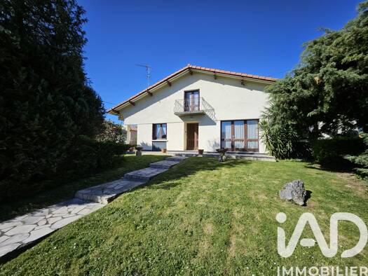 Maison de ville à vendre 168 000 € 5 pièces 4 chambres 114 m² 1 698 m² de terrain Mugron 40250