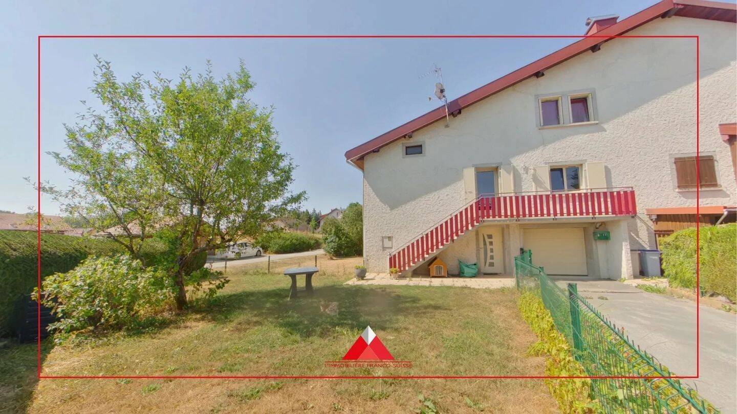 Maison 7 pièces 111 m² · à Morbier · 110,7 m² · 280 000 €