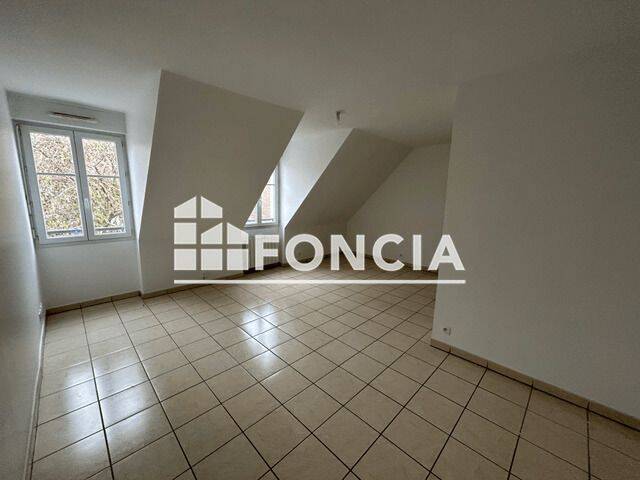 Appartement 3 pièces 61 m² · à Dreux · 61,2 m² · 563 €