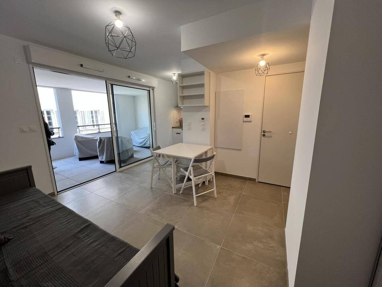 Appartement 1 pièce 29 m² · à Bastia · 29 m² · 800 €
