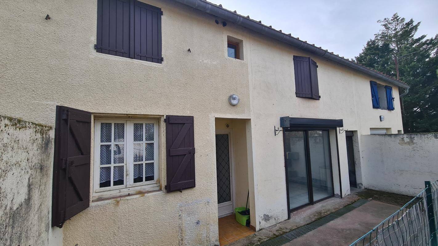 Maison 7 pièces 136 m² · à Lavaur · 135,5 m² · 90 000 €