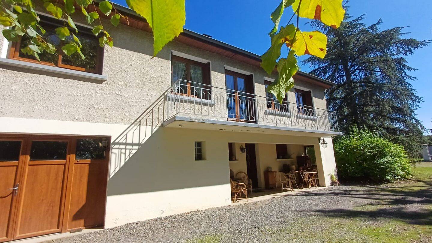Maison 5 pièces 110 m² · à Creuzier-le-Vieux · 110 m² · 179 000 €