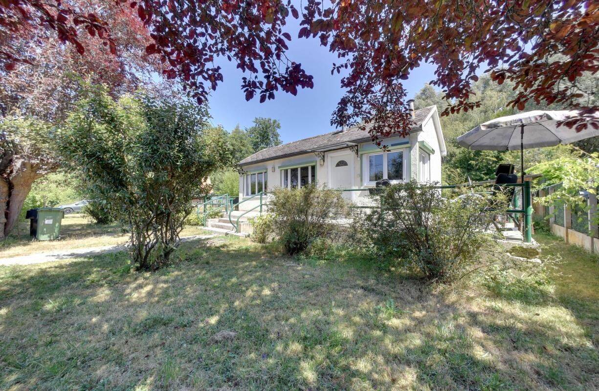 Maison 2 pièces 55 m² · à Crécy-la-Chapelle · 54,6 m² · 170 000 €