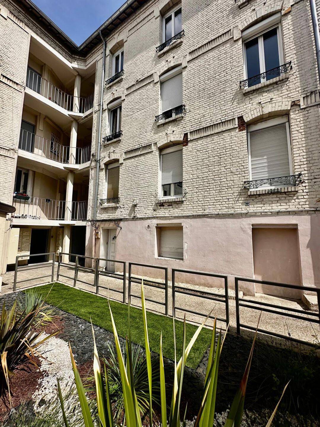 Appartement 2 pièces 33 m² · à Aulnay-sous-Bois · 33 m² · 106 000 €