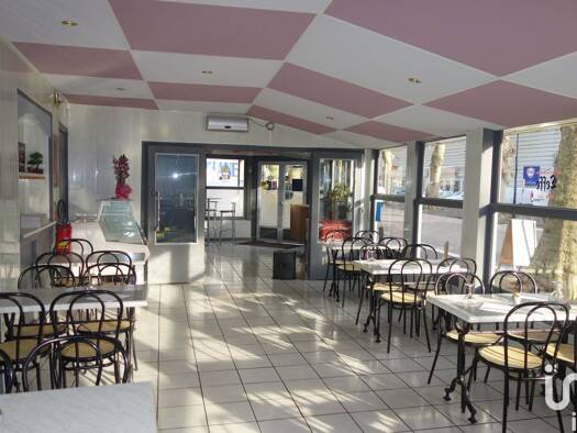 Local commercial à vendre 1 250 000 € 550 m² de surface de vente Coteaux-Felifeu Argenteuil 95100