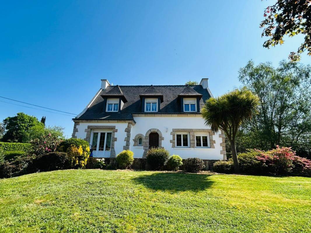 Maison 7 pièces 121 m² · à Pluméliau-Bieuzy · 121 m² · 249 900 €