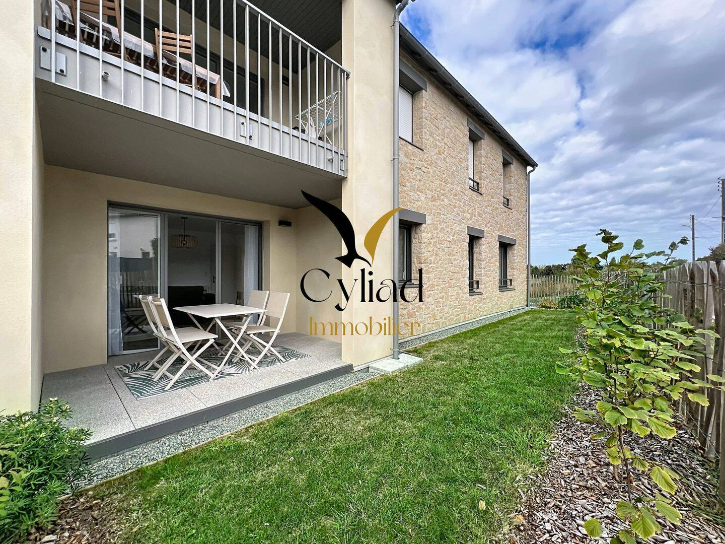 Appartement 3 pièces 65 m² · à Saint-Coulomb · 65,4 m² · 329 900 €