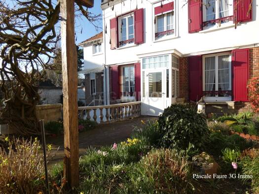 Villa à vendre 290 000 € 6 pièces 4 chambres 121 m² 511 m² de terrain Marissel Beauvais 60000