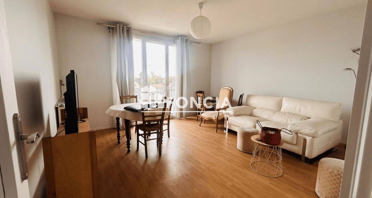 Appartement 2 pièces 50 m² · à Dreux · 50,4 m² · 81 000 €