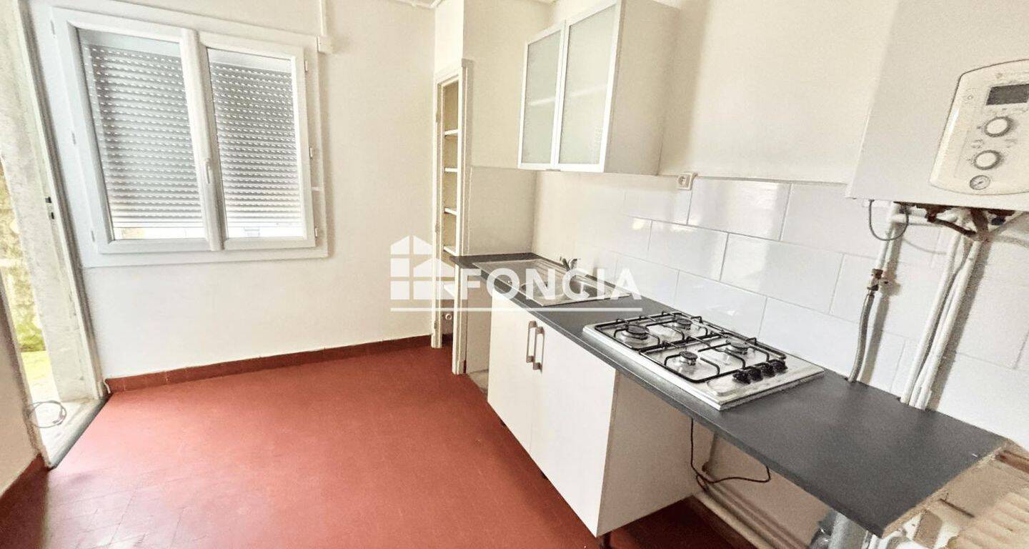 Appartement 3 pièces 55 m² · à Valence · 54,8 m² · 555 €