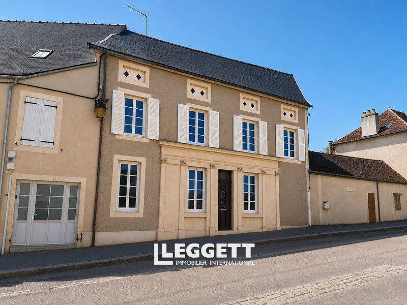 Maison 9 pièces 130 m² · à Semur-en-Auxois · 130 m² · 171 000 €