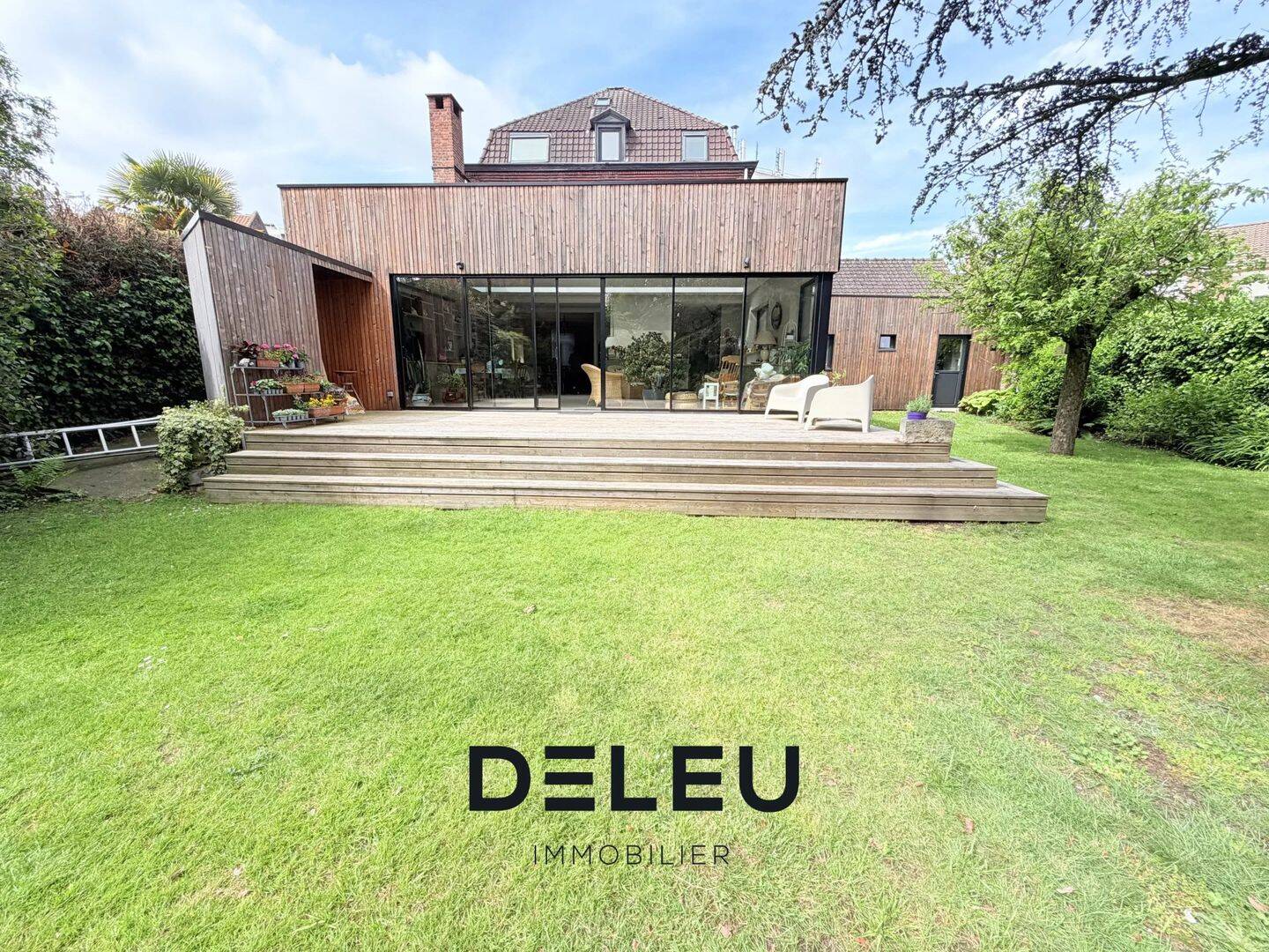 Maison 12 pièces 289 m² · à Marcq-en-Barœul · 289 m² · 1 112 000 €