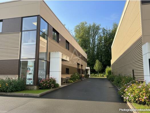 Local commercial à vendre 682 500 € 354 m² de surface de vente Haut et Centre Cormeilles-en-Parisis 95130
