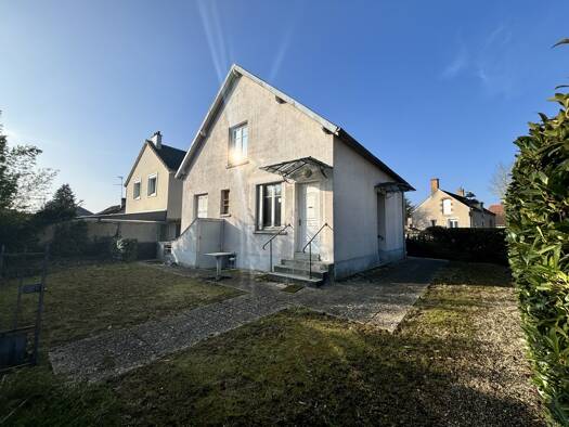 Espace bureau à vendre 238 500 € 120,5 m² de bureaux Saint-Denis-en-Val 45560