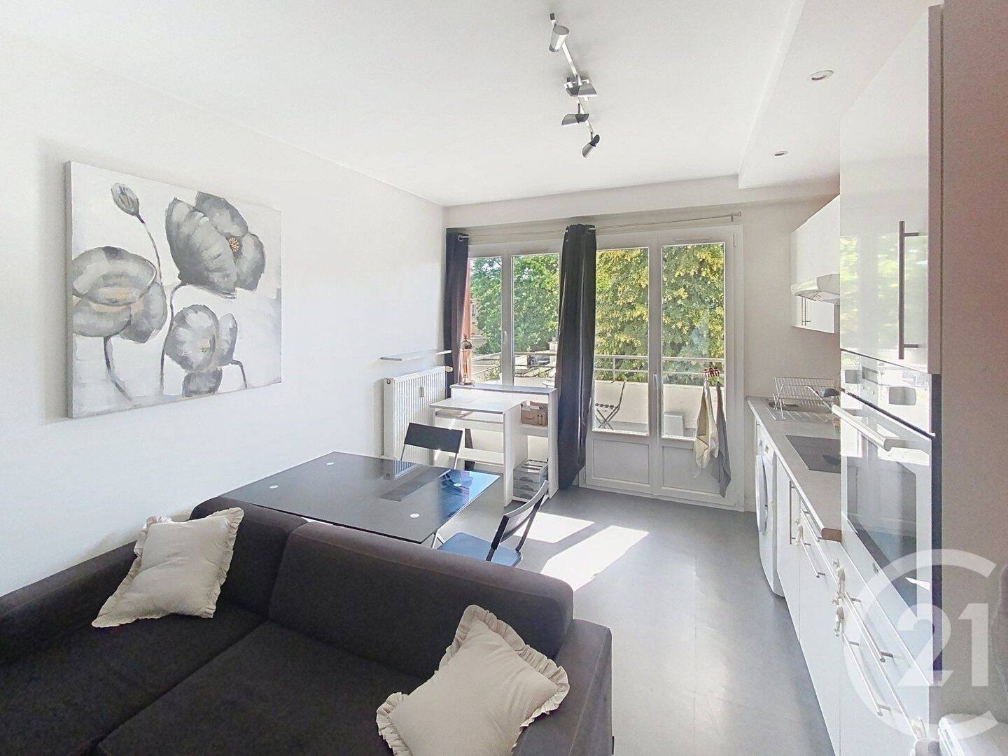 Appartement 2 pièces 34 m² · à Chantilly · 34 m² · 815 €