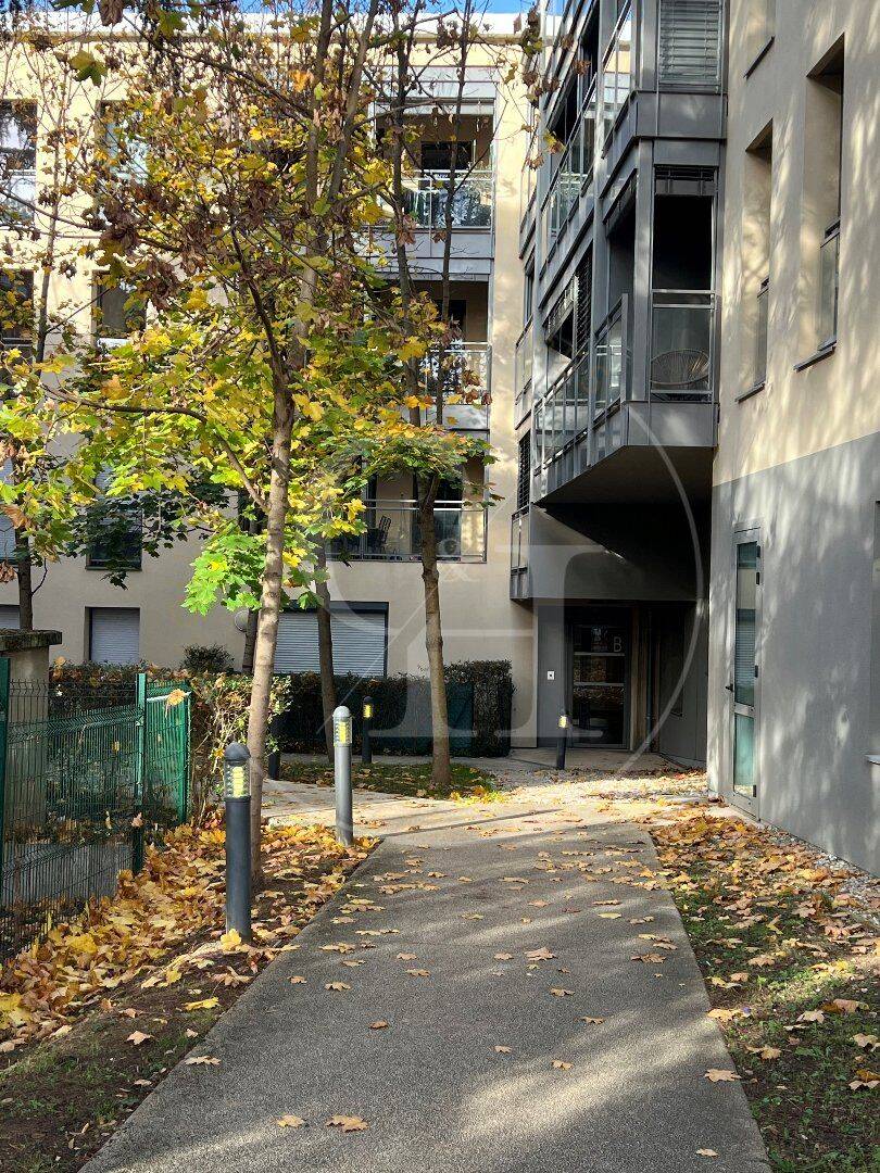 Appartement 2 pièces 42 m² · à Écully · 42 m² · 253 000 €