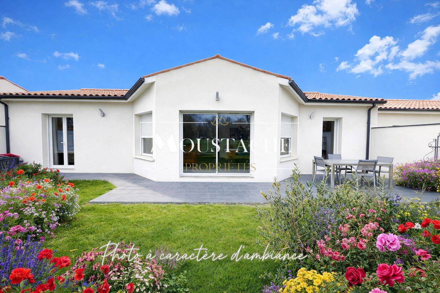 Maison 5 pièces 108 m² · à Semussac · 108 m² · 345 900 €