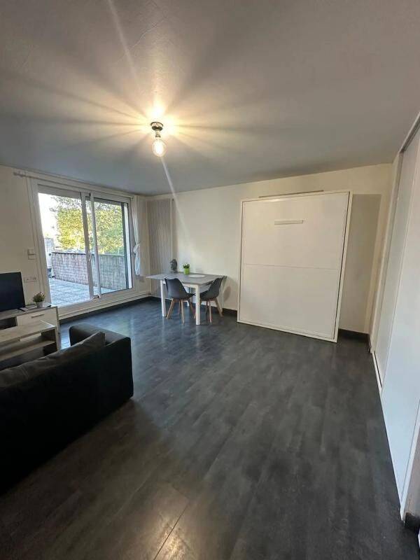 Appartement 1 pièce 31 m² · à Évry-Courcouronnes · 31 m² · 750 €/mois