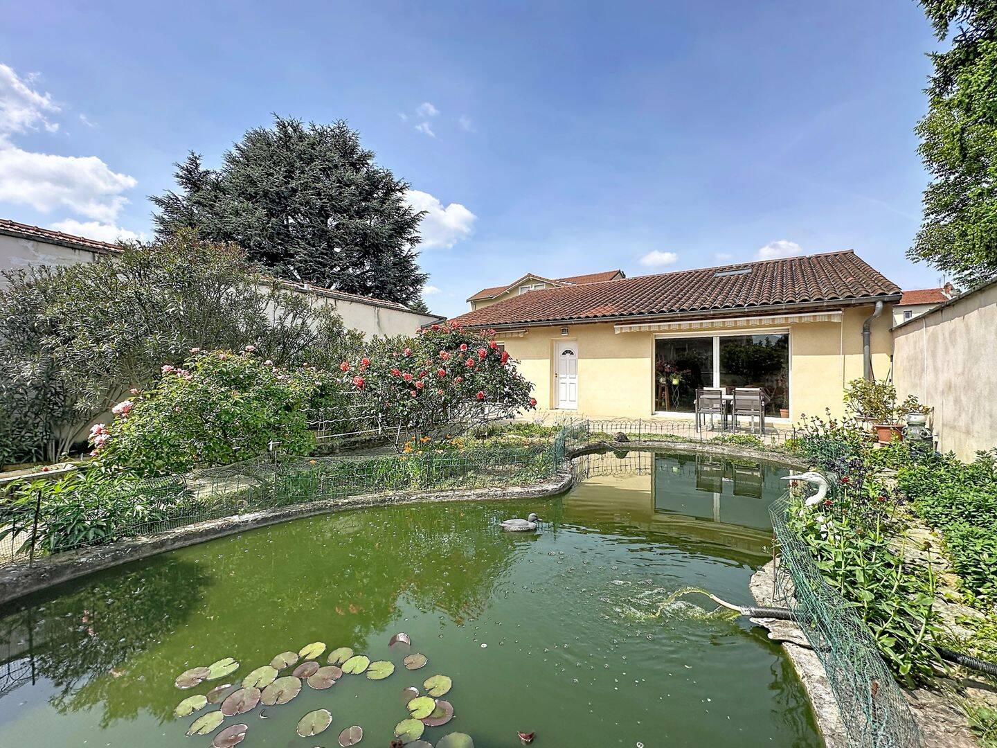Maison 4 pièces 150 m² · à Vénissieux · 150 m² · 550 000 €