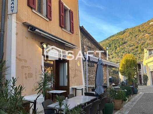 Local commercial à vendre 275 698 € 116 m² de surface de vente Moustiers-Sainte-Marie 04360