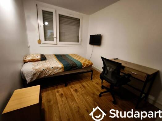 Colocation à louer 315 € 1 pièce 2 chambres 10 m² 8ème étage Mace Saint-Étienne-du-Rouvray 76800