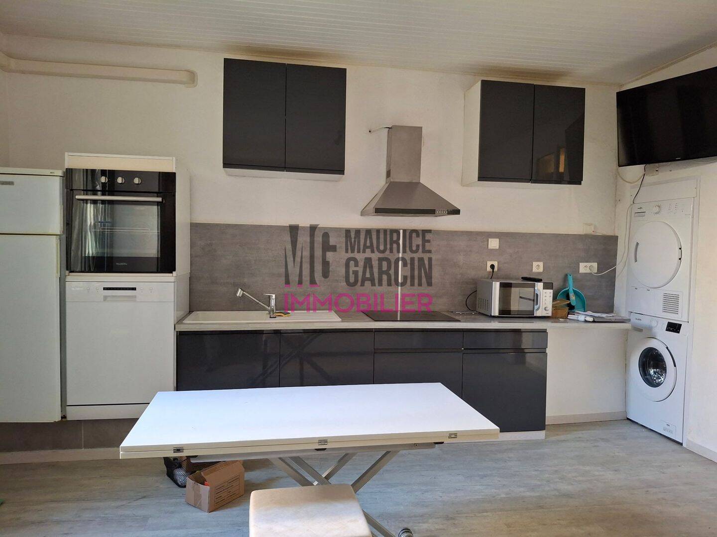Appartement 1 pièce 25 m² · à Monteux · 24,7 m² · 500 €