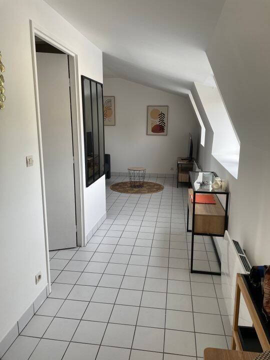 Appartement 1 pièce 26 m² · à L'Isle-Adam · 26 m² · 749 €