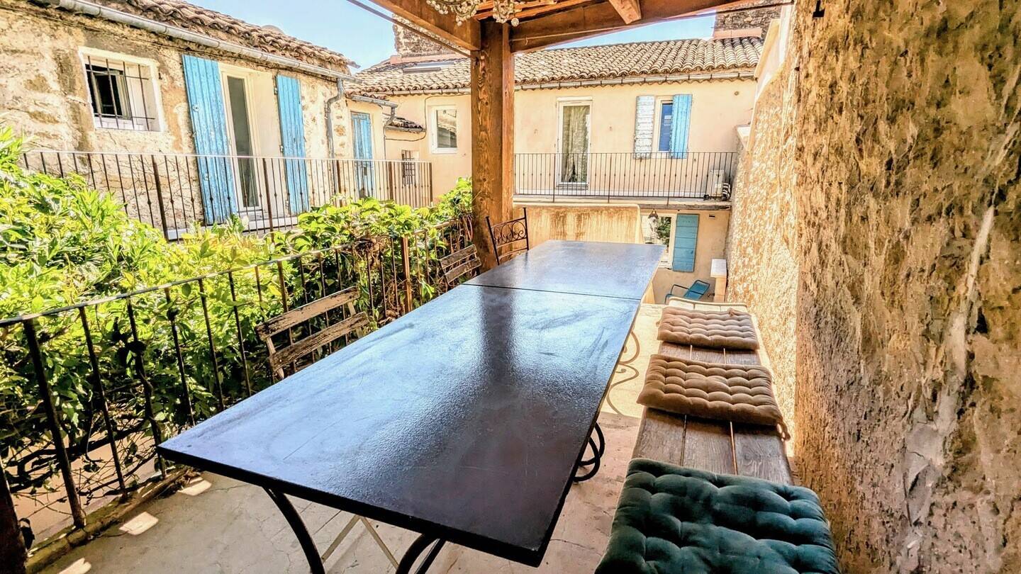 Maison 8 pièces 190 m² · à Lauris · 190 m² · 595 000 €