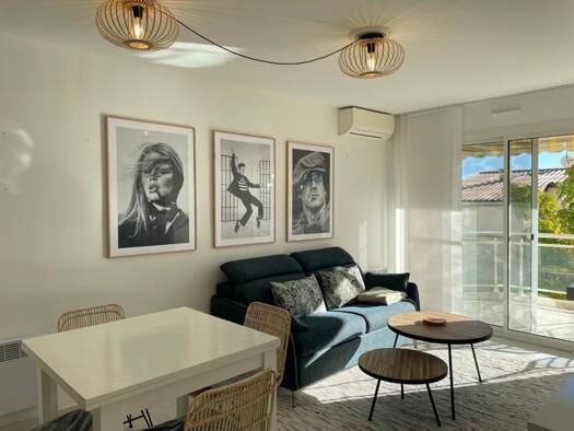 Appartement à louer 1 227 € 2 pièces 1 chambre 36 m² Étage 2/4 Les Paluds Saint-Laurent-du-Var 06700