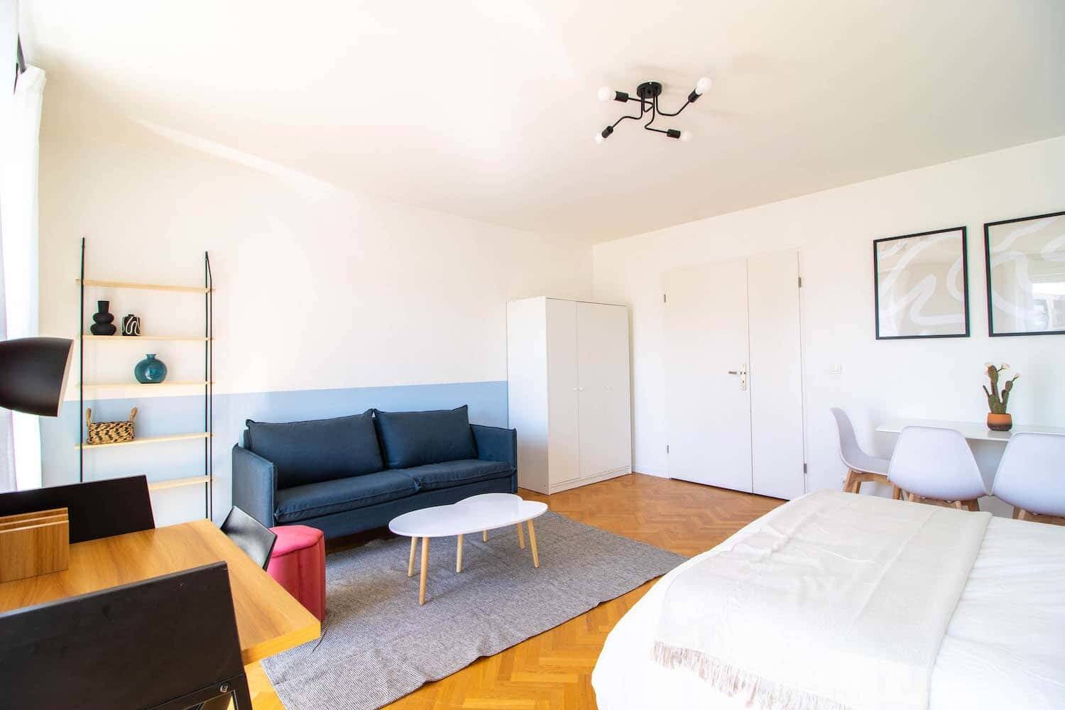 1 pièce 15 m² · à Saint-Denis · 15 m² · 902 €