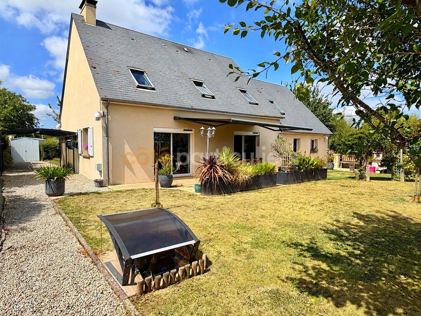 Maison 6 pièces 143 m² · à Carentan-les-Marais · 143 m² · 312 000 €