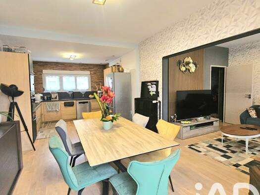 Maison à vendre 229 000 € 4 pièces 2 chambres 75 m² 1 016 m² de terrain Auboué 54580