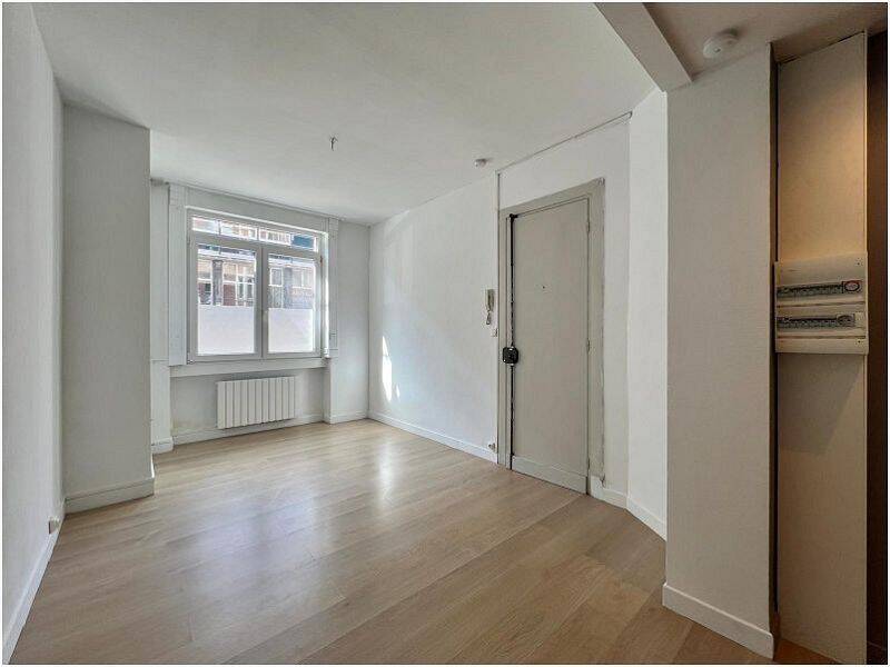 Appartement 2 pièces 33 m² · à Lille · 32,5 m² · 689 €/mois