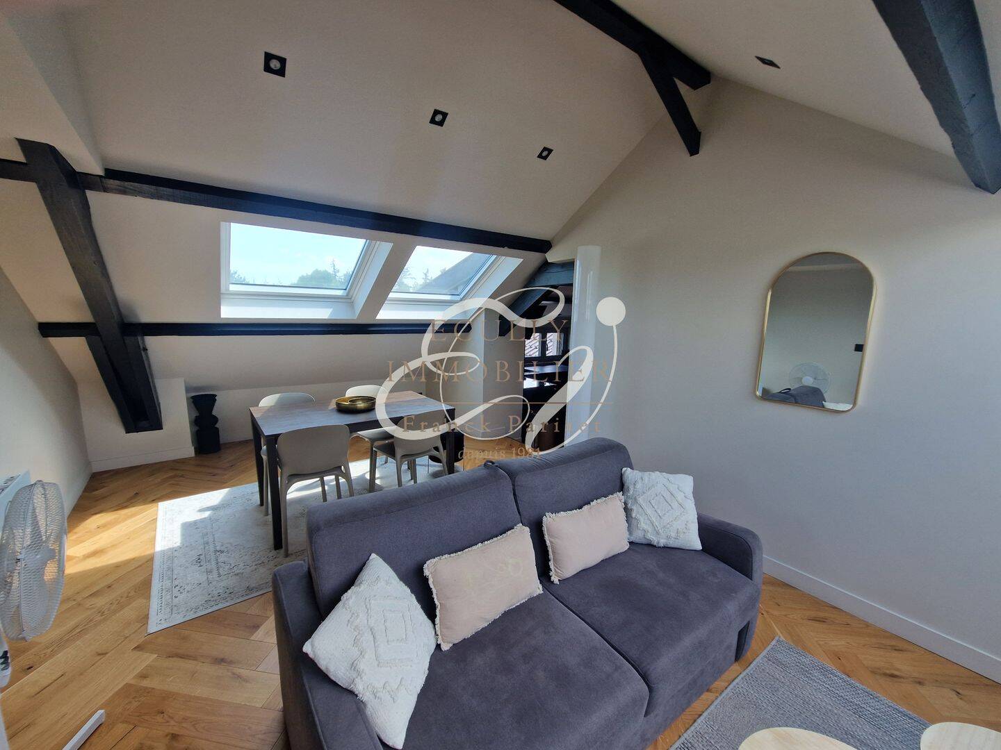 Appartement 2 pièces 33 m² · à Écully · 32,9 m² · 1 000 €/mois