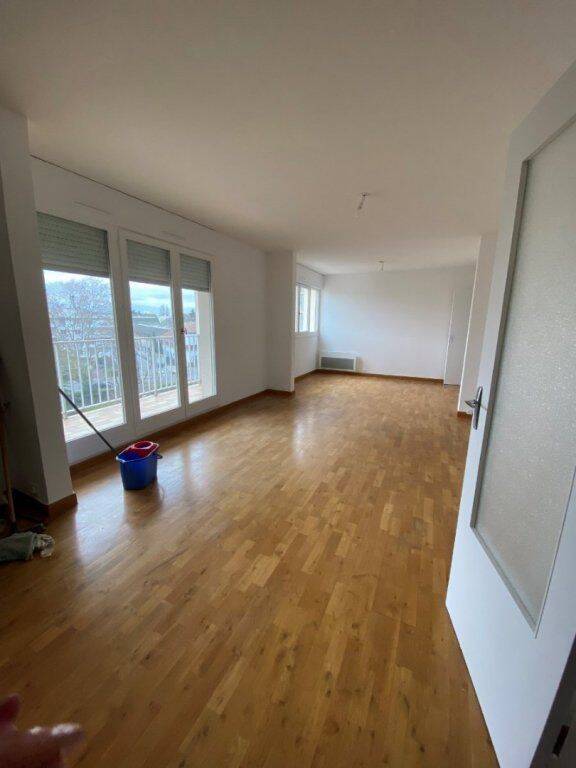 Appartement 5 pièces 96 m² · à Villeurbanne · 96 m² · 1 320 €/mois