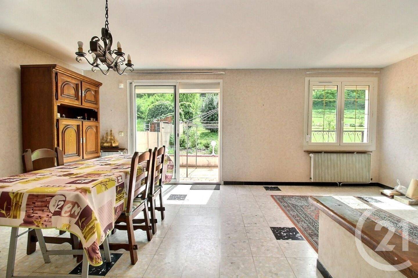 Maison 4 pièces 80 m² · à Château-Thierry · 79,9 m² · 175 000 €