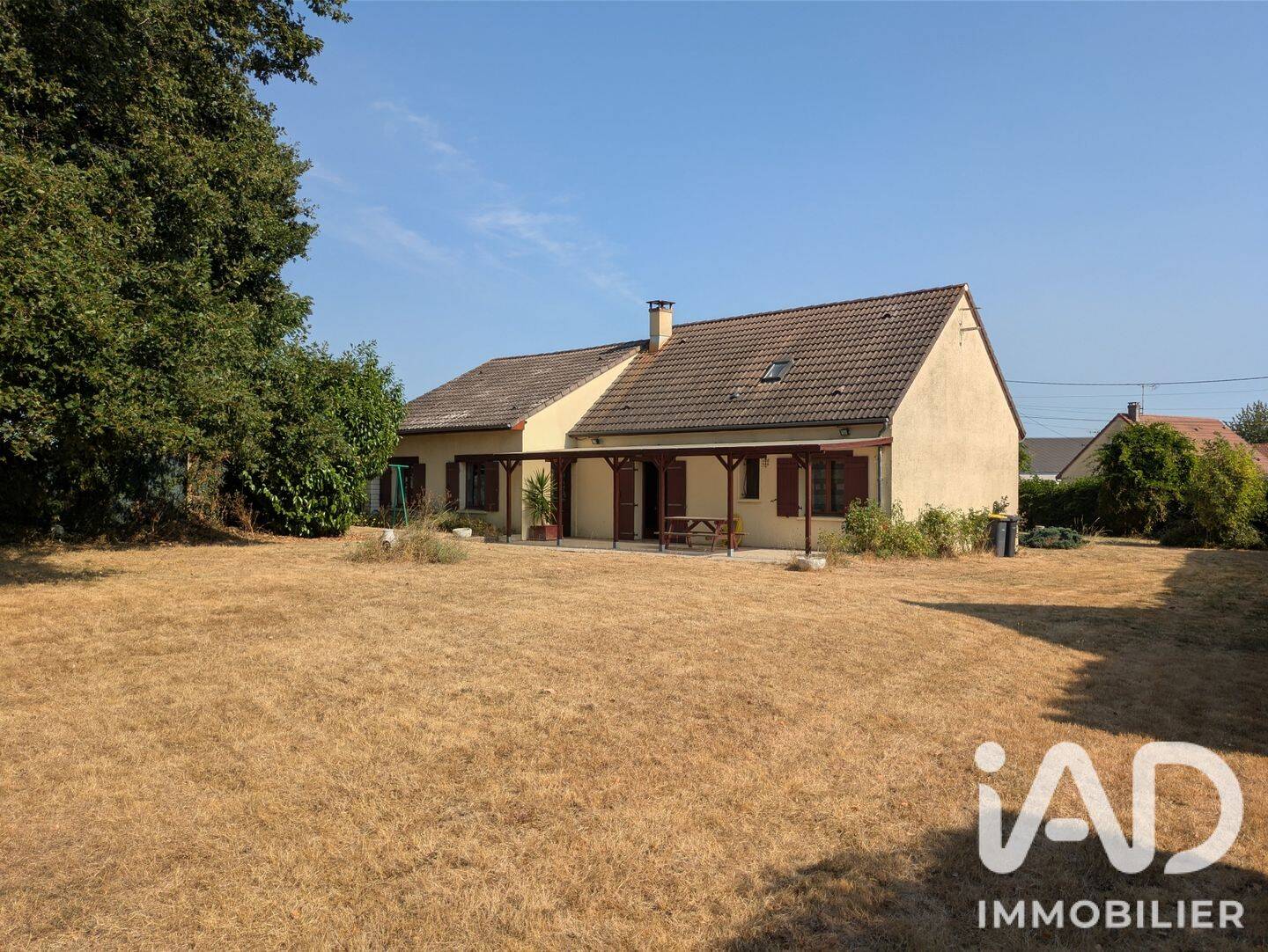 Maison 4 pièces 91 m² · à Fontaine-la-Guyon · 90,7 m² · 205 000 €