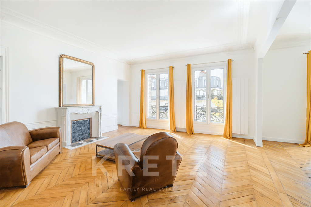Appartement 5 pièces 120 m² · à Paris 11ème · 120 m² · 1 395 000 €