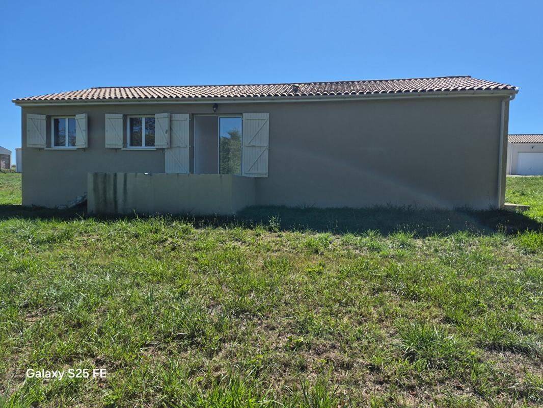 Maison 4 pièces 97 m² · à Saint-Ciers-du-Taillon · 97,1 m² · 194 000 €