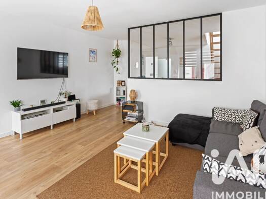 Maison à vendre 315 000 € 3 pièces 2 chambres 70 m² 213 m² de terrain Indre 44610