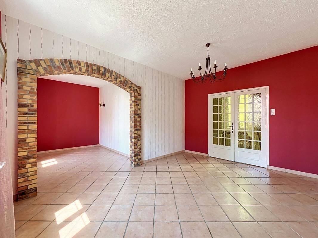 Maison 5 pièces 115 m² · à Le Creusot · 115 m² · 115 000 €
