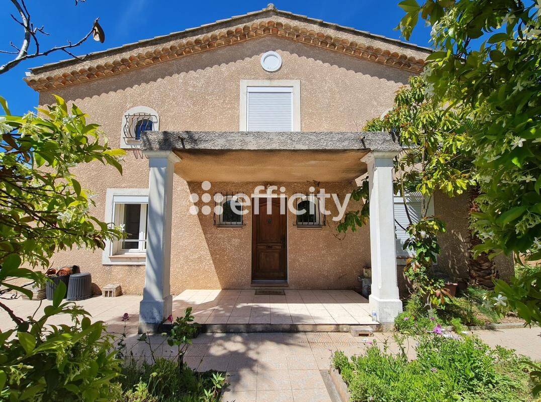 Maison 5 pièces 154 m² · à Carqueiranne · 154 m² · 894 000 €
