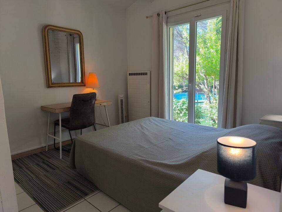 Appartement 1 pièce 16 m² · à Lambesc · 16 m² · 470 €