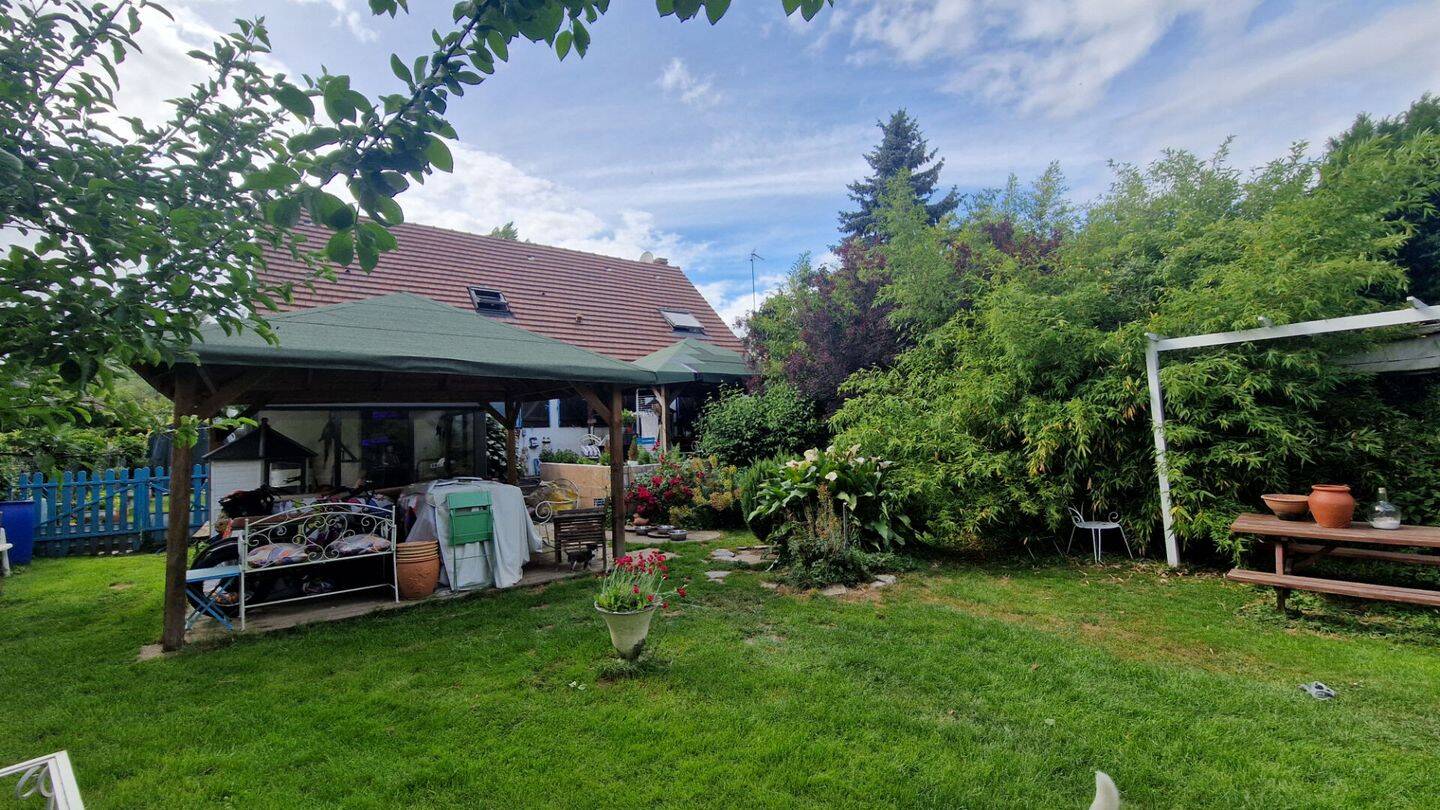 Maison 4 pièces 107 m² · à Maintenon · 107 m² · 270 300 €