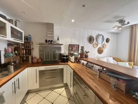 Maison de ville à vendre 120 000 € 2 pièces 2 chambres 50 m² dès le 22/10/2027 Ferrieres et l'Ile Martigues 13500