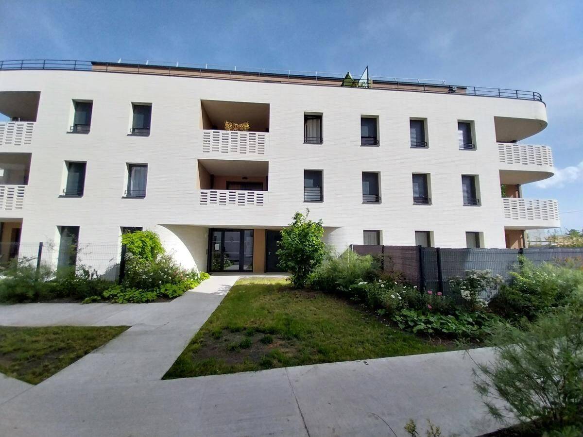 Appartement 3 pièces 64 m² · à Pessac · 64 m² · 813 €