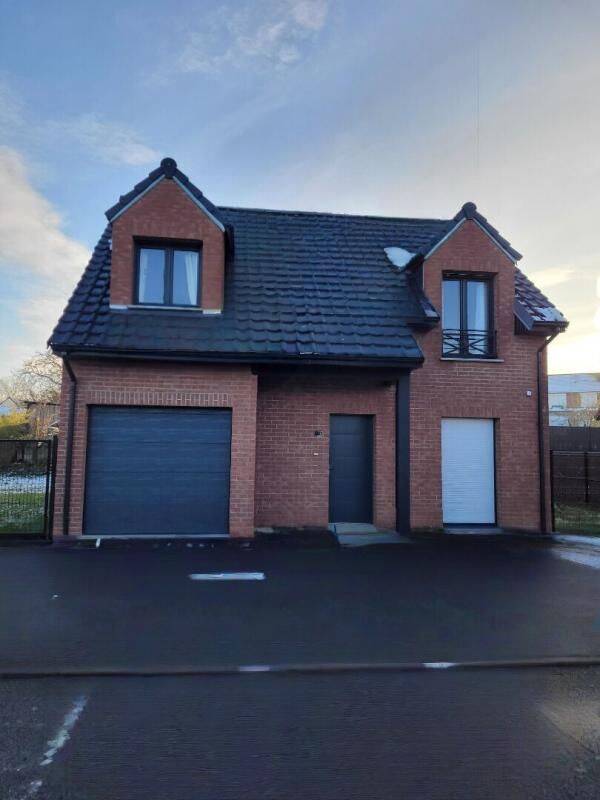 Maison 4 pièces 93 m² · à Brebières · 93 m² · 239 000 €