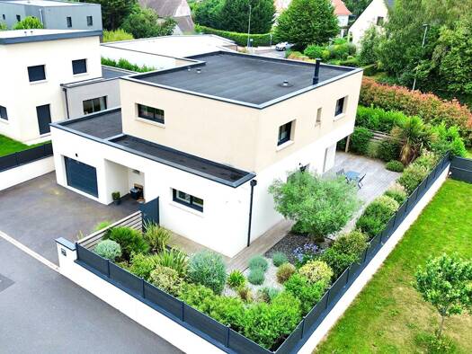 Maison à vendre 630 000 € 6 pièces 4 chambres 167,3 m² 428 m² de terrain Saint-Contest 14280