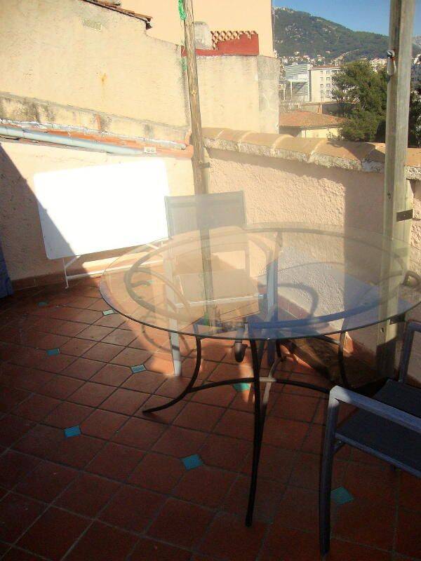 Appartement 2 pièces 63 m² · à Toulon · 63 m² · 781 €