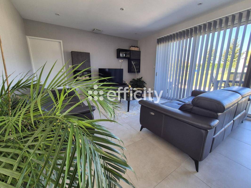 Maison 5 pièces 135 m² · à Sassay · 135 m² · 319 000 €